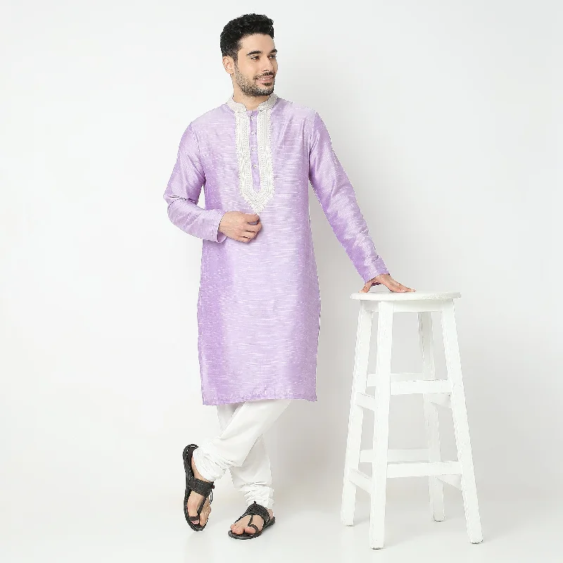 Regular Fit Embroidered Kurta