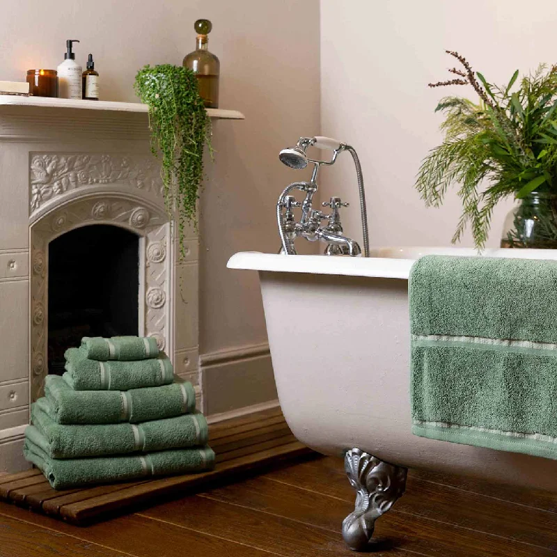 Meadow Green Bath Mat