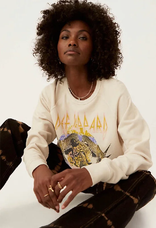 DAYDREAMER Def Leppard On The Prowl Varsity Crew Sweatshirt