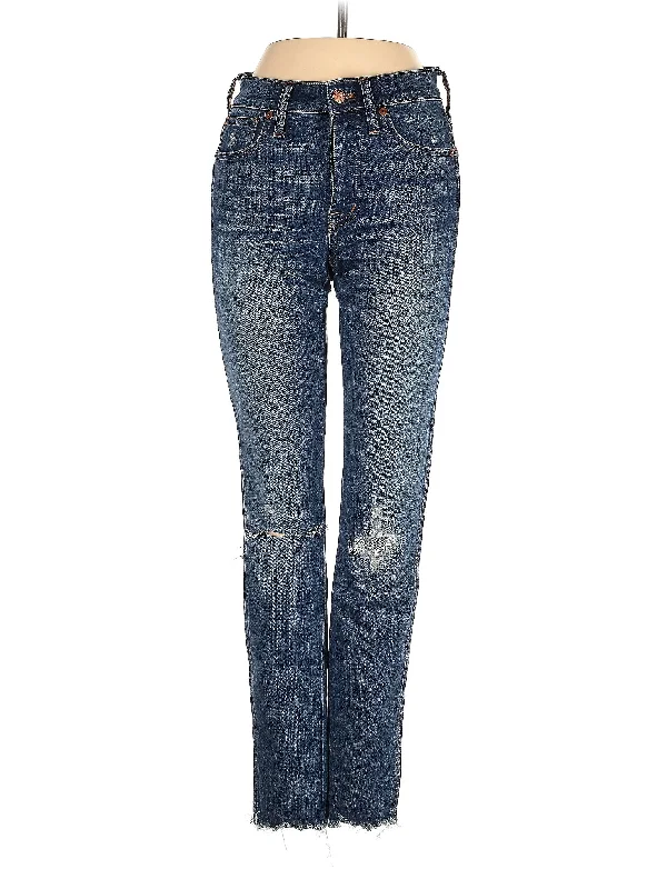 High-Rise Bootleg Jeans in Medium Wash