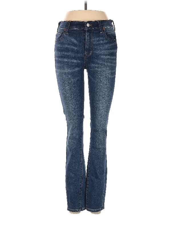 High-Rise Bootleg Jeans in Medium Wash