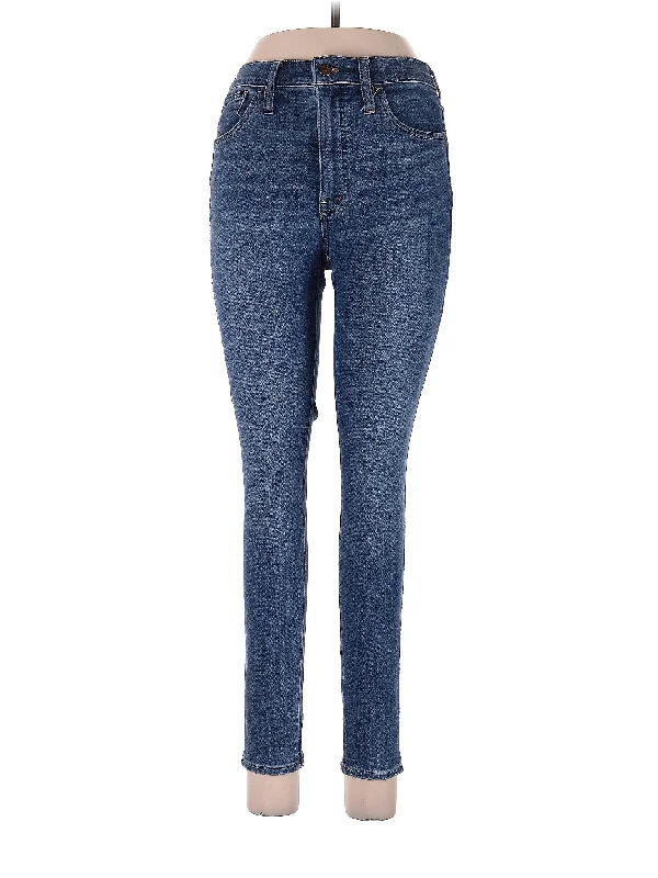 High-Rise Skinny Jeans in Medium Wash