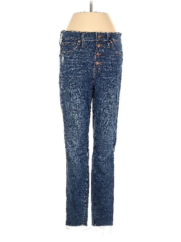 High-Rise Straight-leg Jeans in Medium Wash