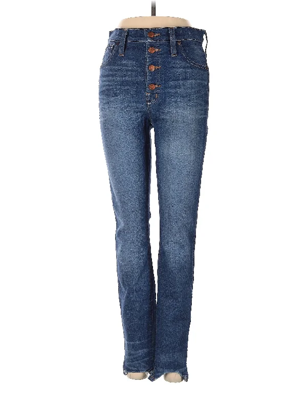 High-Rise Straight-leg Jeans in Medium Wash