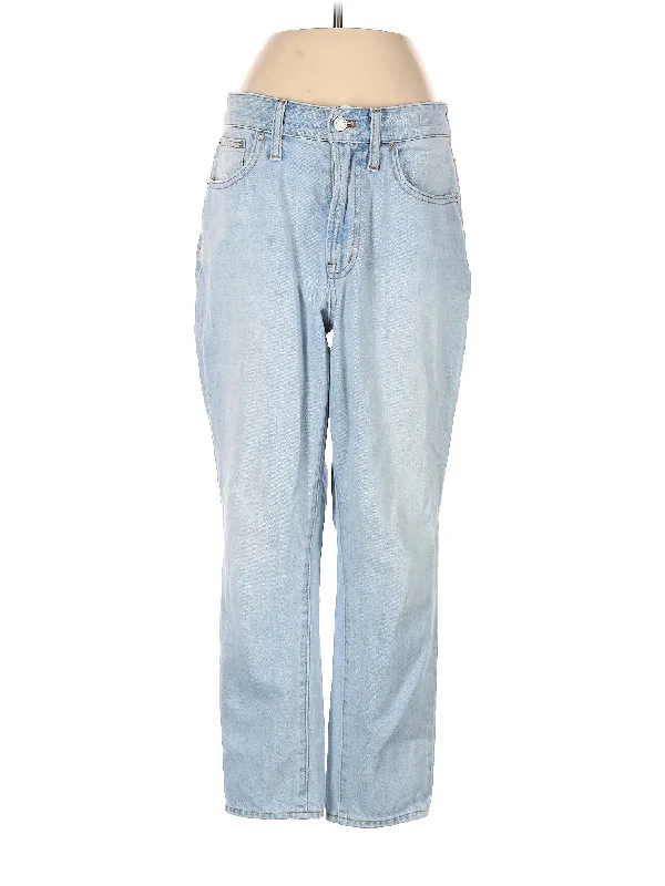 Mid-Rise Boyjeans Jeans in Light Wash