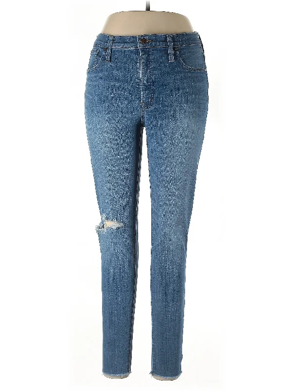 Mid-Rise Skinny Jeans in Light Wash