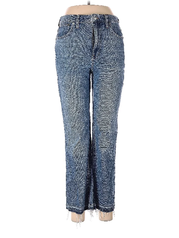 Mid-Rise Straight-leg Jeans in Medium Wash