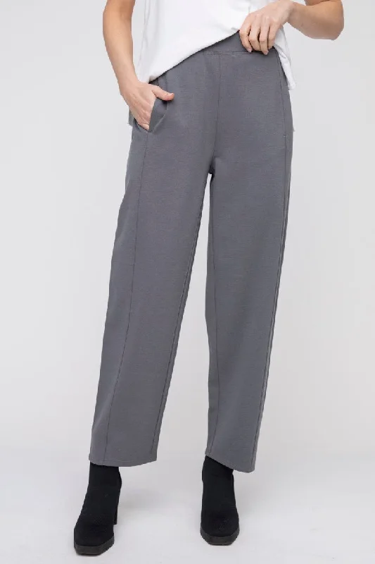 Straight Pocket Ponte Pant