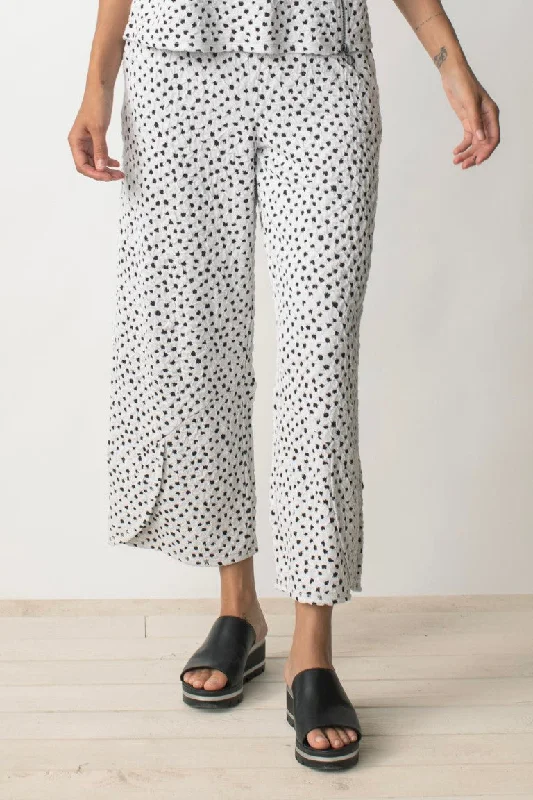 Speckled Dot Pleated Pant